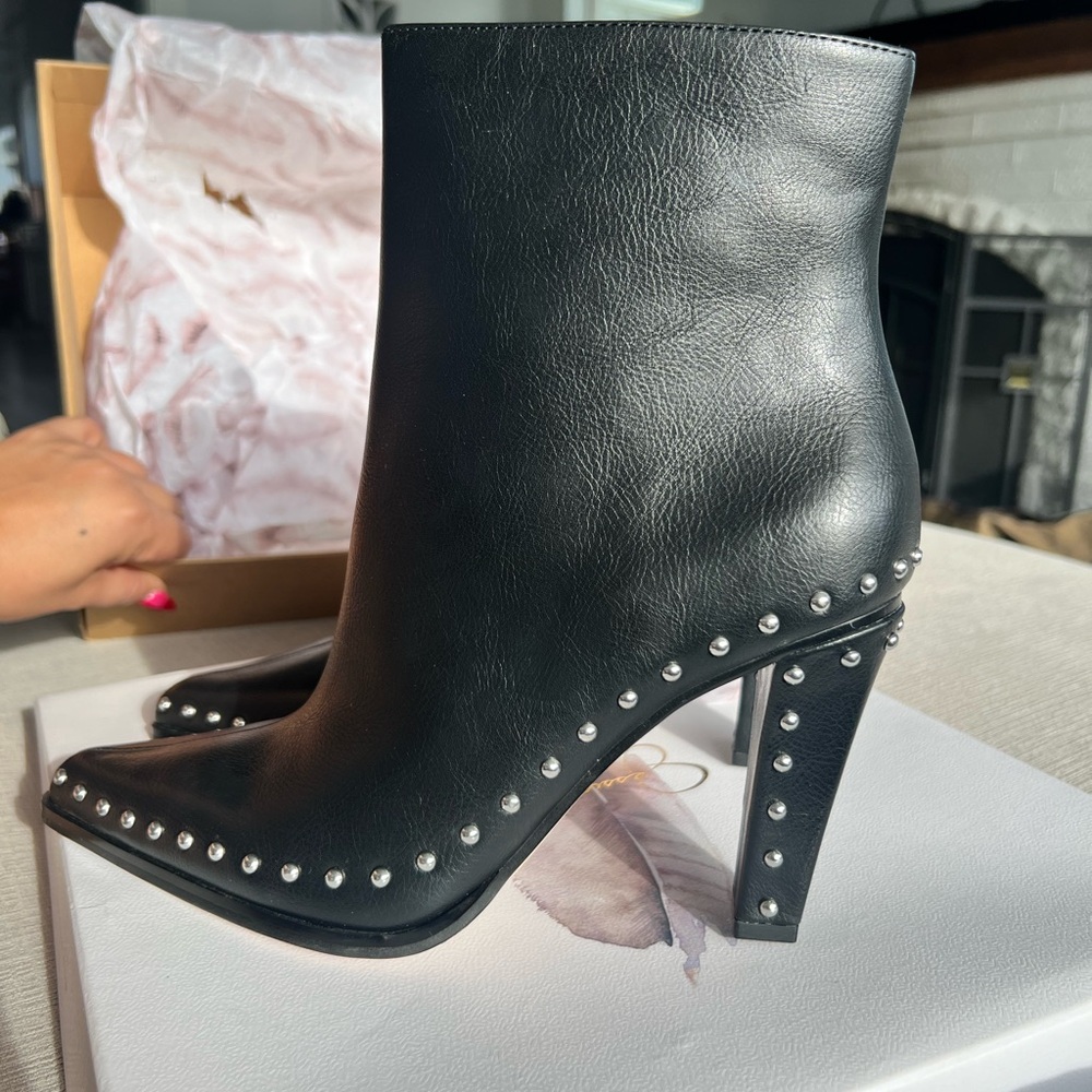 Jessica Simpson Black Rixie Boot